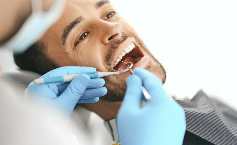 Awas Kebablas! Ini Alasan Harus Rutin Periksa Gigi ke Dokter!