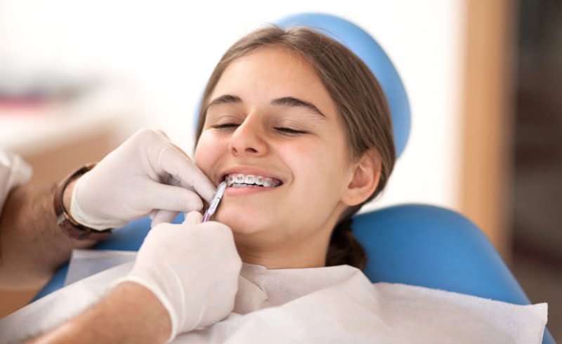 Cara Memundurkan Gigi yang Maju